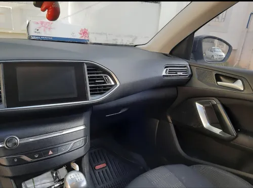 Peugeot 308 2015 Allure