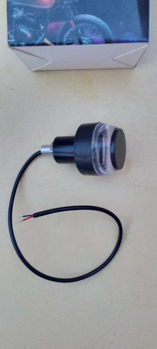 12V Moto LED Guidon, Lumière Blanc Jaune, Clignotant Poignée/ مصباح إشارة خاص بمقود الدراجة النارية 