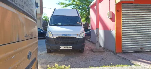 Iveco 35 c15 2015