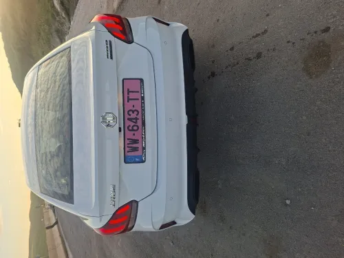 MG MG5 2025 