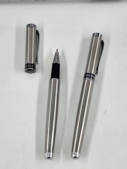 Parures stylos luxe métallique