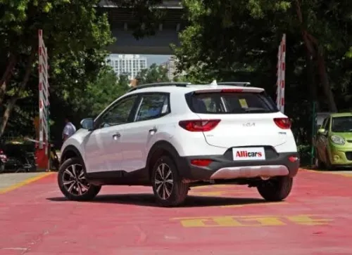 Kia KX1 2025 Kia KX1 est un SUV compact avec un moteur de 1,4 L