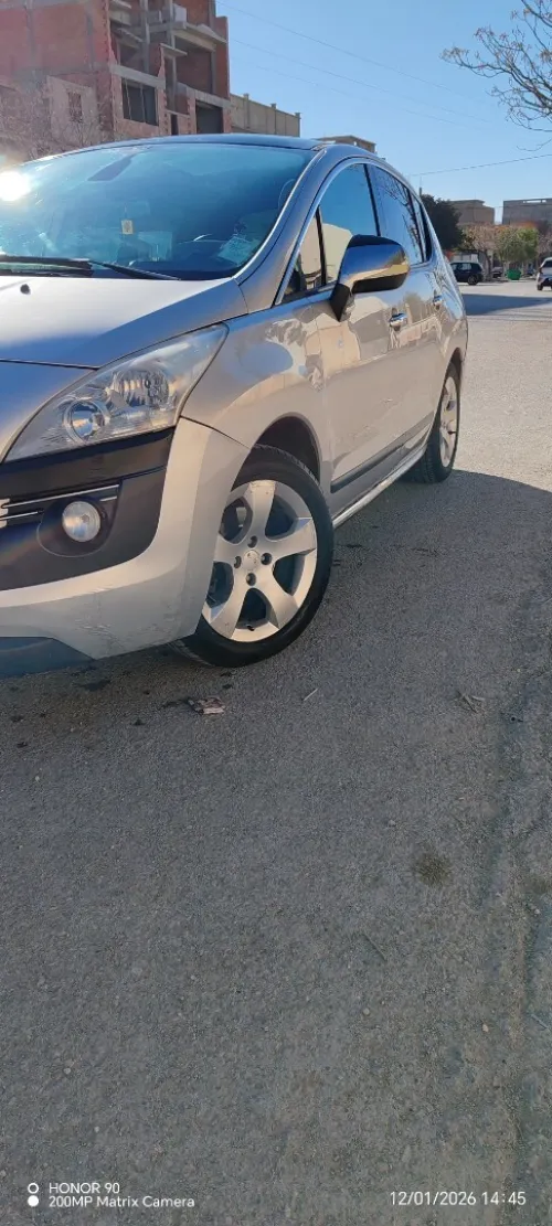 Peugeot 3008 2011 