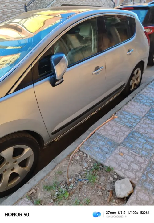 Peugeot 3008 2011 