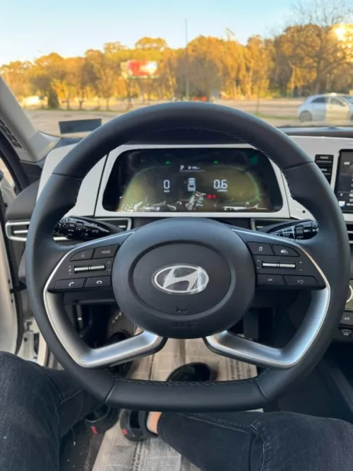 Hyundai Elantra 2025 