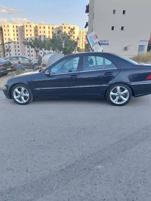 Mercedes Classe C 2005 Aventgard