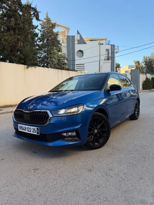 Skoda Fabia 2022 Style (avec toit panoramique)