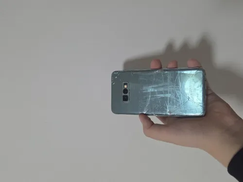 Samsung S10e