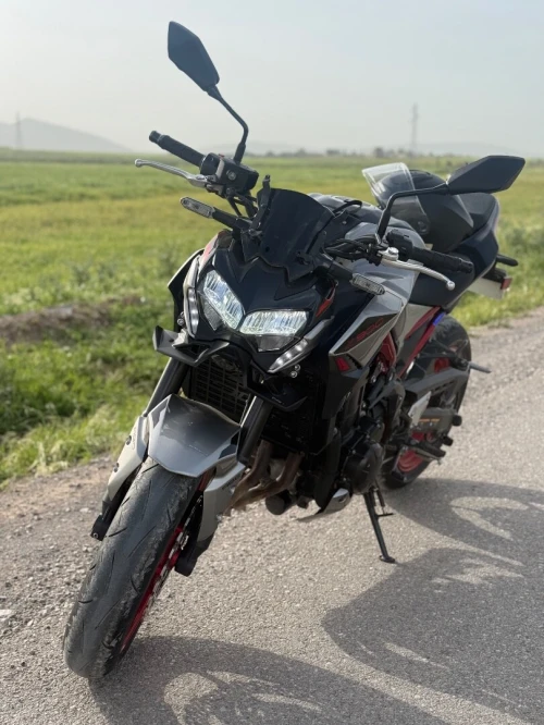 Kawazaki Z900 2023