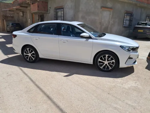 Geely Emgrand 2024 