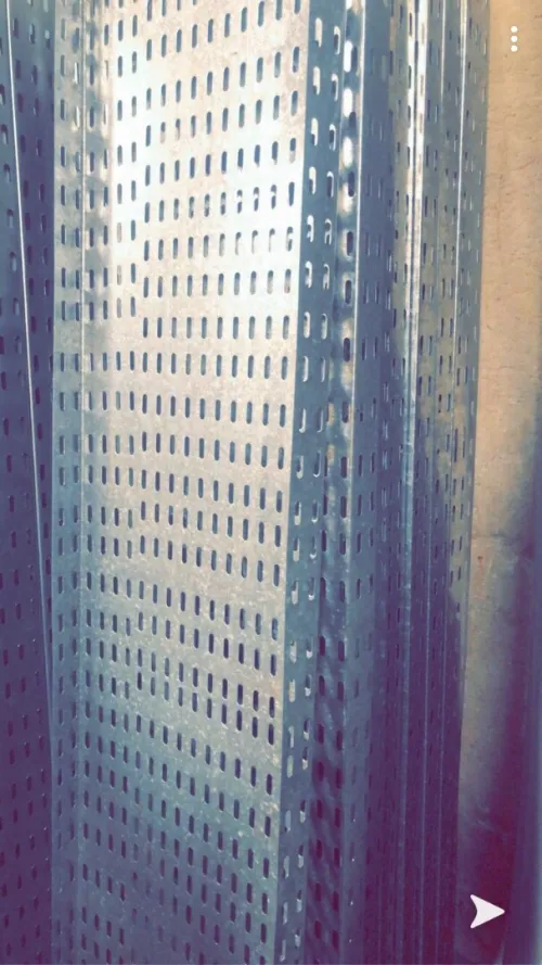 FABRICATION POTAUX ECLERAGE PUBLIC صناعة الاعمدة الكهربائية 