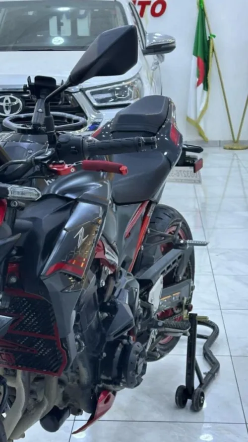 Kawasaki Z900 2021