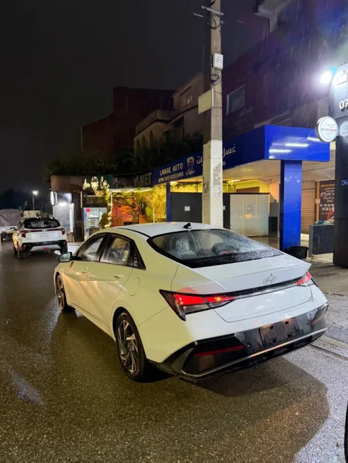 Hyundai Elantra 2025 GLX