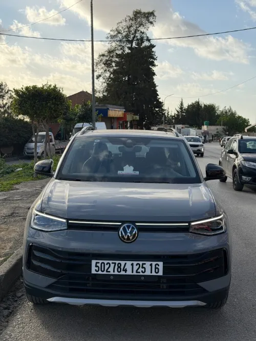 Volkswagen Tahru 2025 
