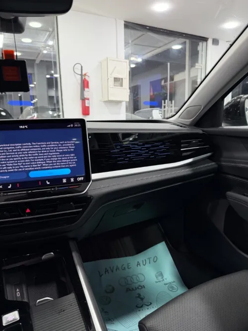 Volkswagen Passat 2025 Pro
