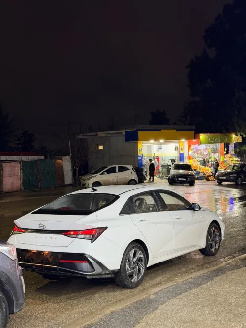 Hyundai Elantra 2025 GLX