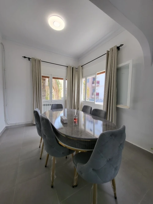 Location Appartement F4 Alger Hydra