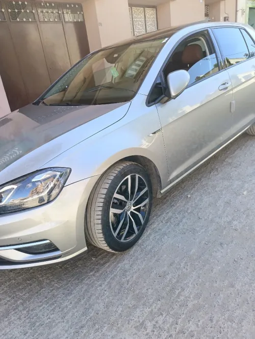 Volkswagen Golf 7 2018 Confortline