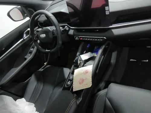 Geely Coolray 2026 