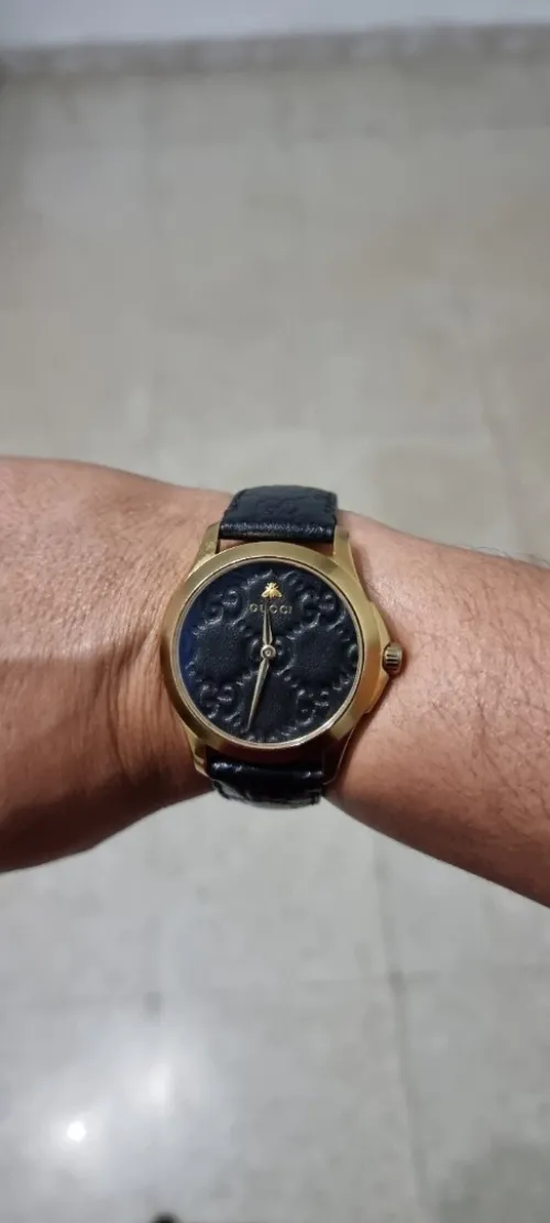 Montre gucci 