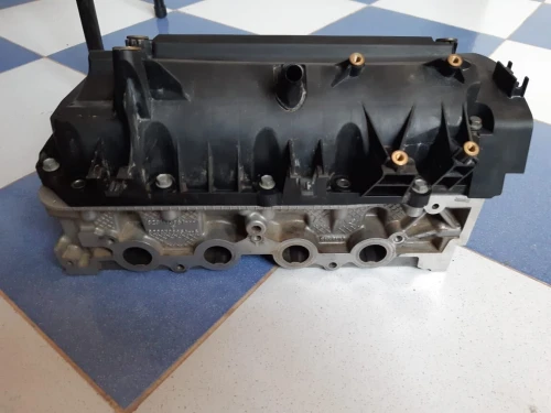Culasse clio 4 1.2 ess