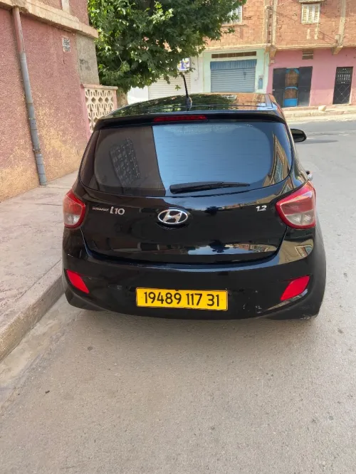 Hyundai Grand i10 2017 Noir