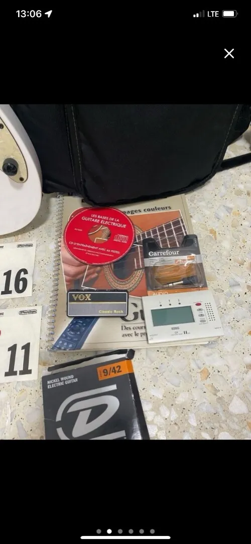 Guitar electric 
