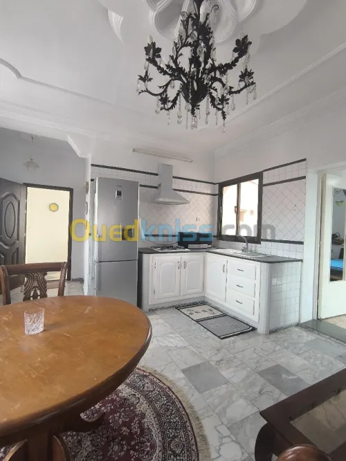 Location Appartement Niveau de villa F2 Oran Oran