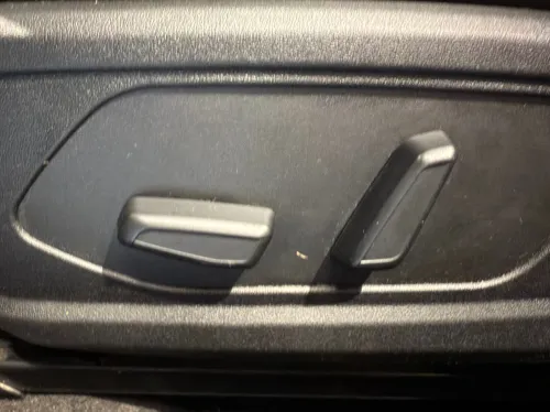 Hyundai Elantra 2025 luxury