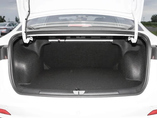 ROEWE i5 2026 edition confort