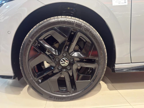 Volkswagen Golf 8 2026 R-Line
