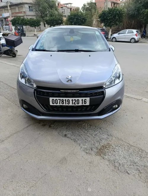 Peugeot 208 2020 Allure