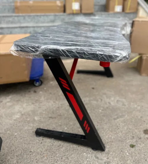 BUREAU GAMING KIRO 140cm