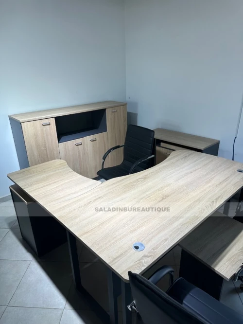 Bureau administratif مكتب إداري 