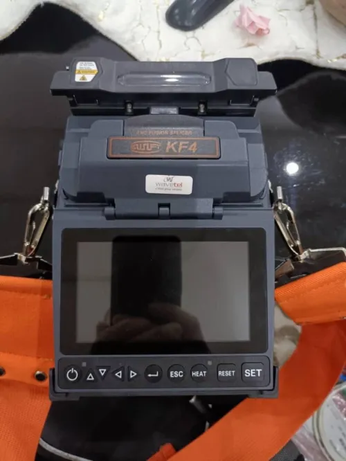 Fibre-optique Arc fusion splicer SWIFT KF4 