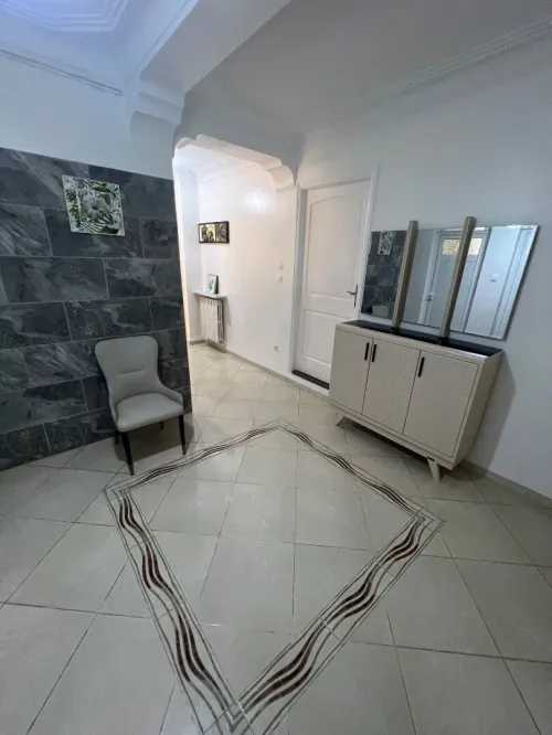 Location vacances Appartement F5 Alger Hydra