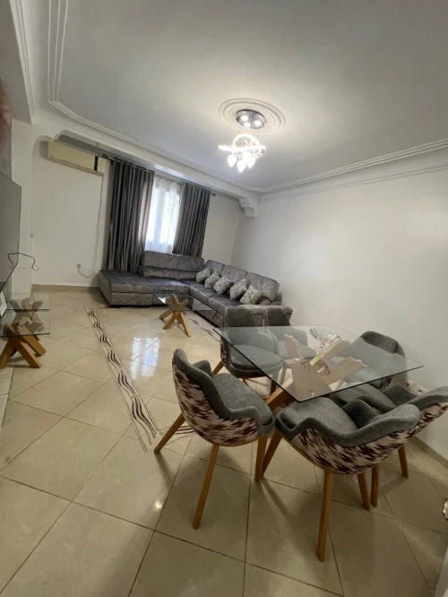 Location vacances Appartement F5 Alger Hydra
