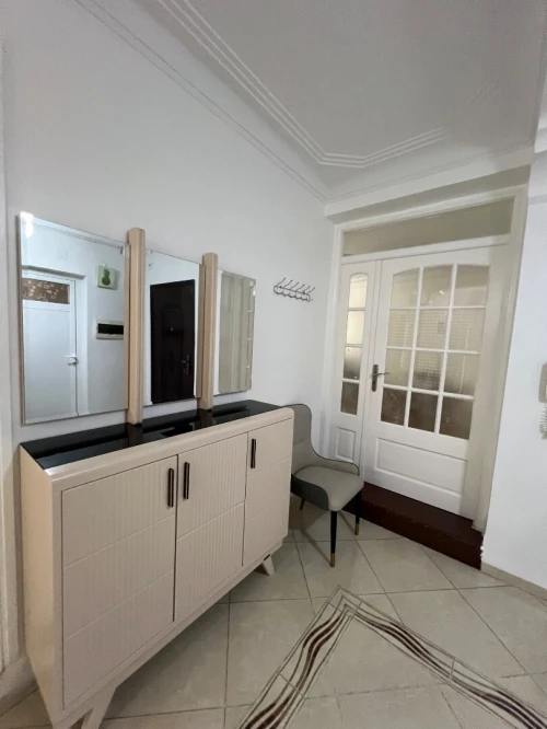Location vacances Appartement F5 Alger Hydra