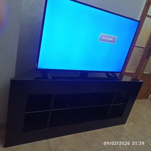 Table de TV noir