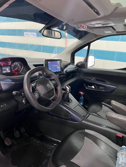 Peugeot ريفتر 2021 