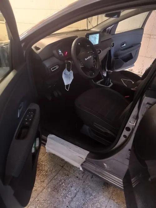 Dacia Logan 2025 Extrême