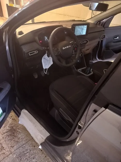 Dacia Logan 2025 Extrême