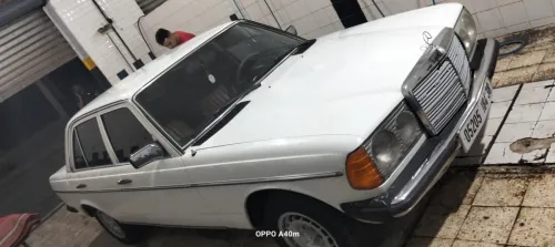 Mercedes 300d 1984 