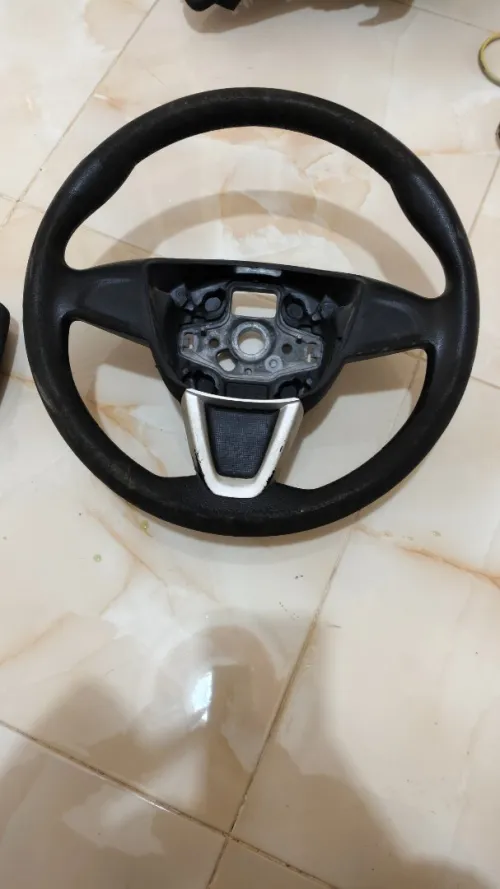 Lot pièces Seat Ibiza 2012