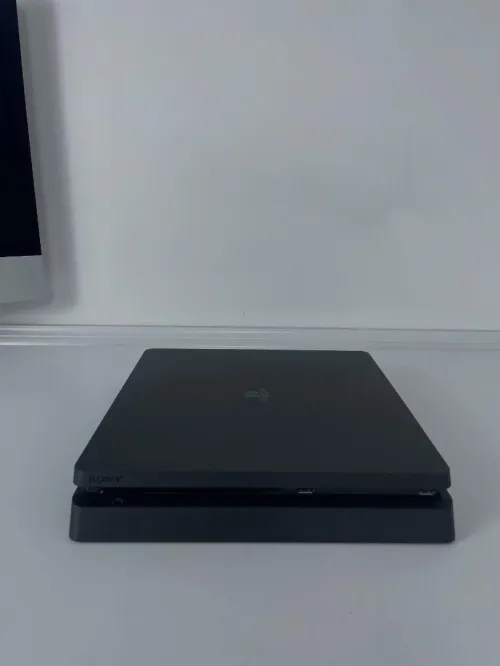 PS4 Slim 500Go + Manette originale