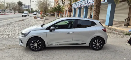 Renault Clio 5  2023 Evolution