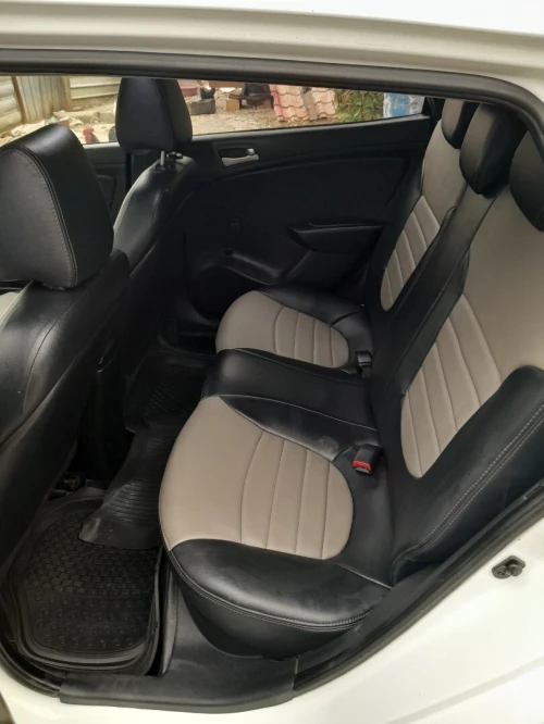 Hyundai Accent RB  4 portes 2012 Accent RB  4 portes
