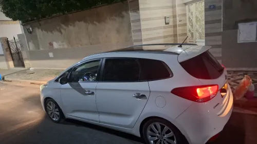 Kia Carens 2015 