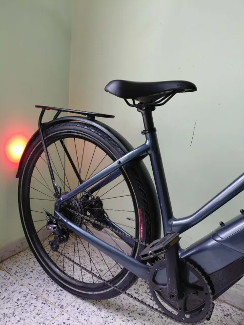 Vélo électrique  specialized turbo como 5.0 grand taille chargeur d'origine