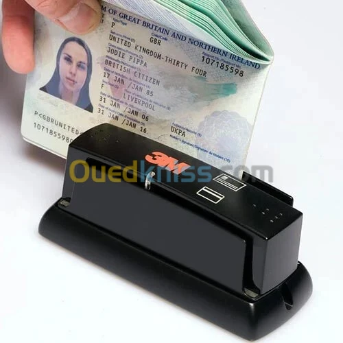  LECTEUR MRZ 3M CR100
